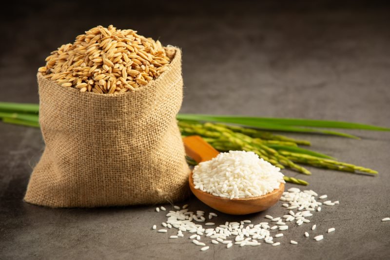 One kilogram retail rice pouch